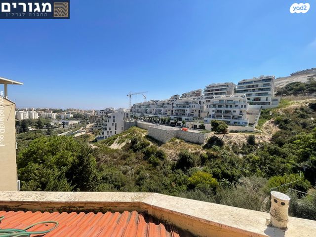 דירה, הצוללת דקר, חיפה