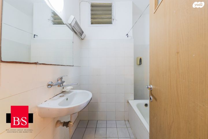 דירה, שדרות גולדה מאיר 21, קרית נורדאו, נתניה