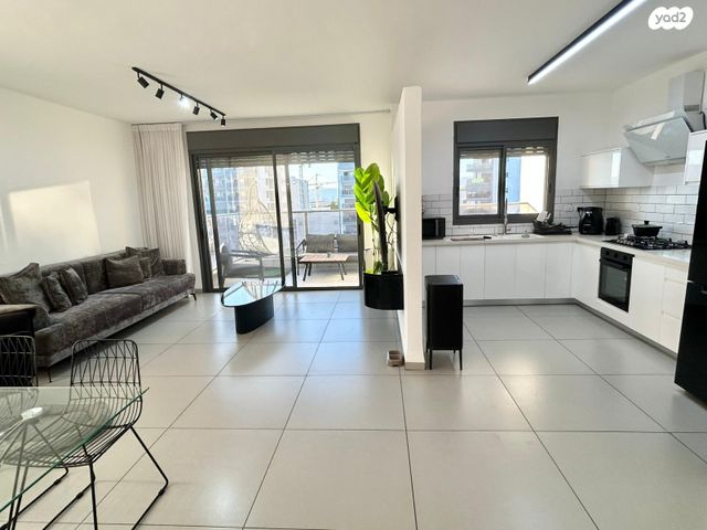 דירה, יעל רום, רובע יזרעאל סביוני העמק, עפולה