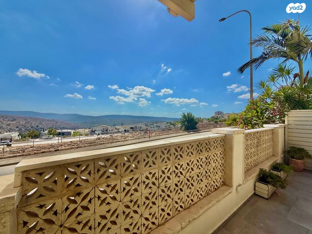 דירת גן, כרמיאל