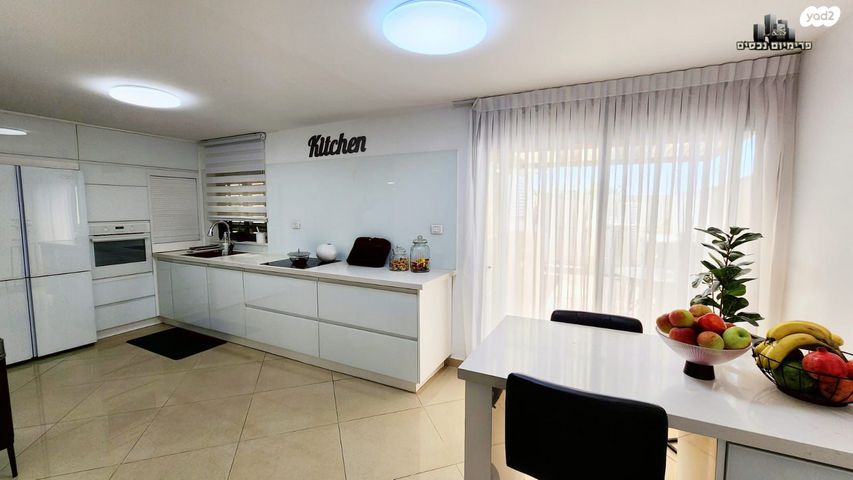 דירת גן, השקד, עין שרה, נהריה