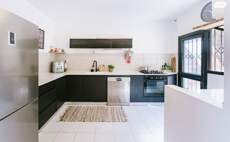 דופלקס, ה' באייר 87, נווה אפק, ראש העין