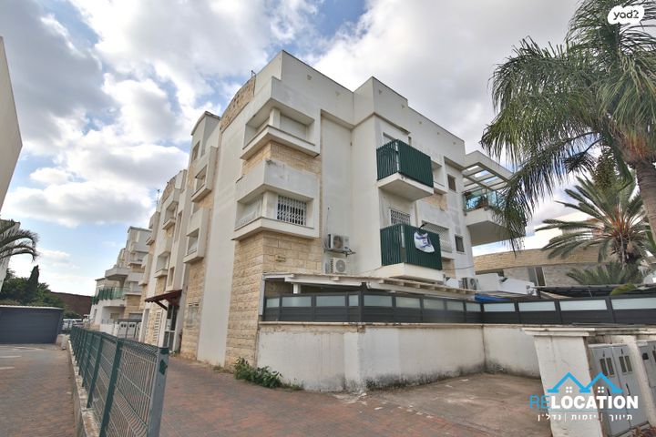 דירה, נוף הכרמל 44, מרכז העיר, קרית אתא