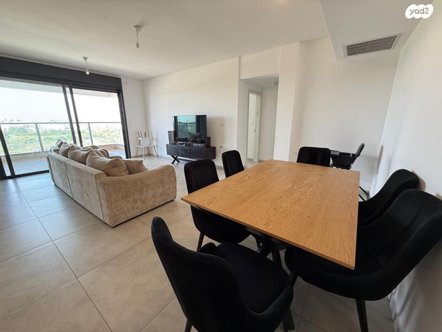 דירה, לבונה, אור ים, אור עקיבא