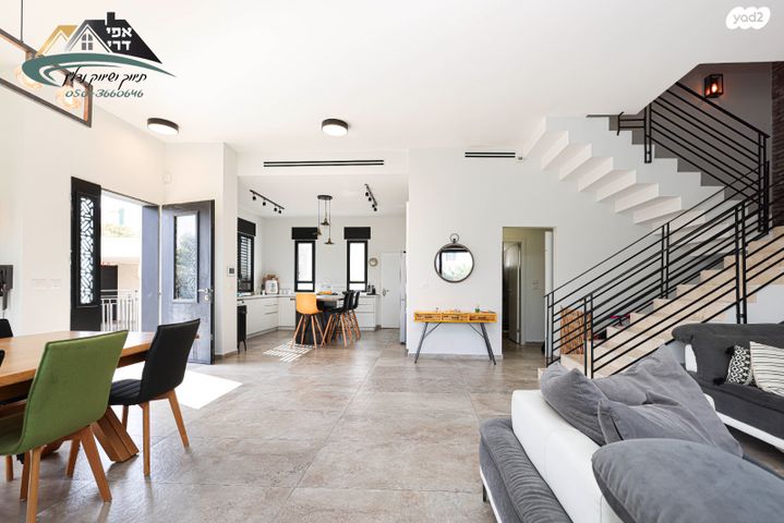 דו משפחתי, צופית 6, רמת אמיר, קדימה צורן