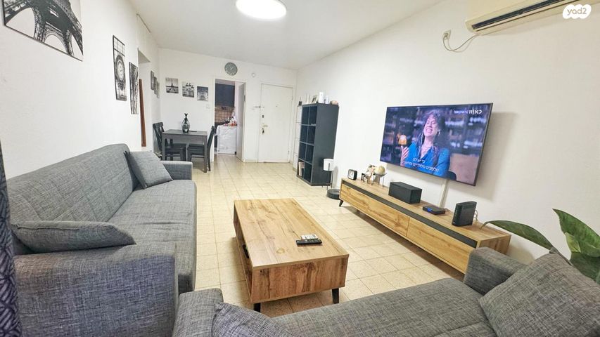 דירה, הרב יצחק הלוי מברדיצ'ב 4, קרית נורדאו, נתניה