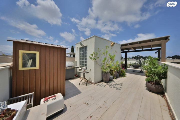 דופלקס, הראשונים 8, קרית חיים מזרחית, חיפה