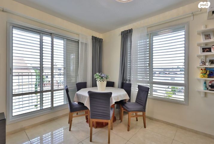 דופלקס, הראשונים 8, קרית חיים מזרחית, חיפה