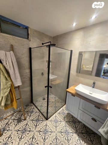 דירה, מבוא החמציץ 6, רובע ח', אשדוד