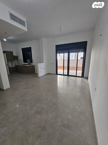 דירת גן, לכיש 6, קרית ים