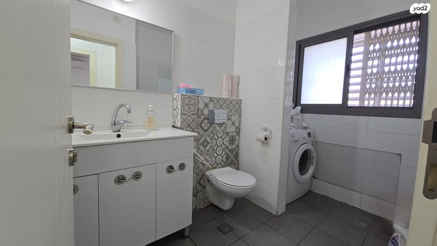 דירה, אליהו פרומצ'נקו, דרום, צפת