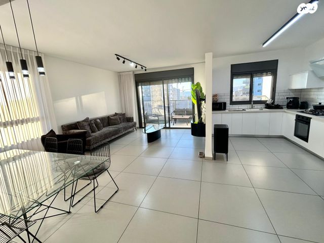 דירה, יעל רום, רובע יזרעאל סביוני העמק, עפולה