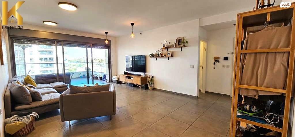 דירה, מתחם 1200, הוד השרון