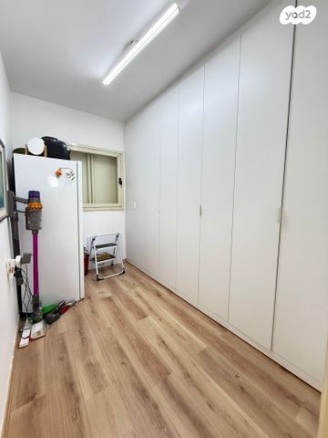 דופלקס, עמק דותן, הדרים, הדרים החדשה, כפר סבא