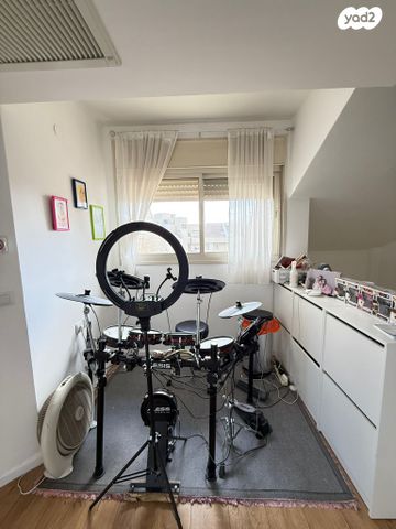 דופלקס, עמק דותן, הדרים, הדרים החדשה, כפר סבא