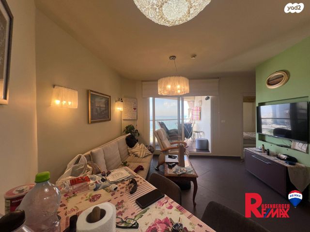 דירה, דרך בן גוריון 99, דרום מערב ותיק, בת ים