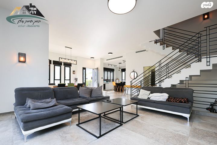 דו משפחתי, צופית 6, רמת אמיר, קדימה צורן