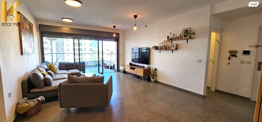 דירה, עזר וייצמן, מתחם 1200, הוד השרון