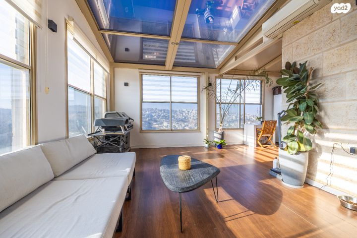 דירה, אליהו קורן 42, חומת שמואל, הר חומה, ירושלים