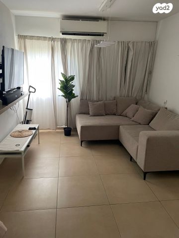 דירה, דוד רזיאל, קרית אריה / שיינפלד, בית שמש