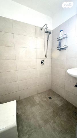 דירה, יחזקאל בן בוזי, רמת ידין, נתניה