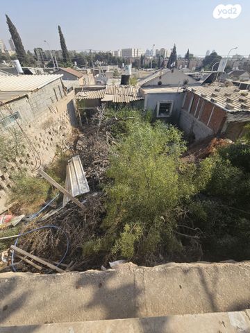 דו משפחתי, רמב"ן 42, שכונה ד', באר שבע