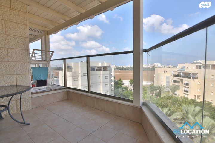 גג/ פנטהאוז, גבעת הרקפות, קרית ביאליק