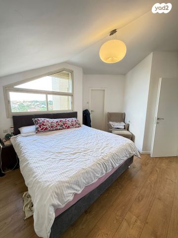 דופלקס, עמק דותן, הדרים, הדרים החדשה, כפר סבא