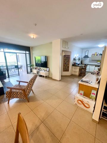 דירה, היסמין, הפרחים, כפר סבא