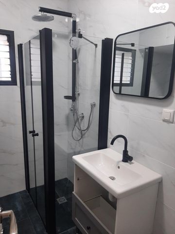 דירה, הלפר, הגבול רוטשילד, בת ים