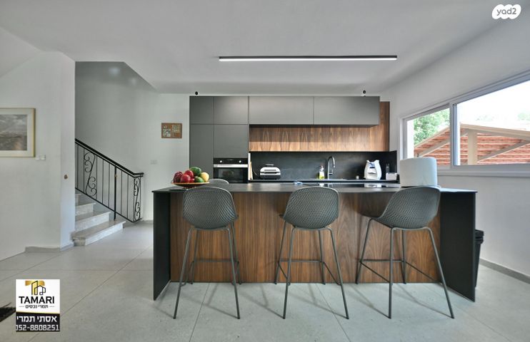 בית פרטי/ קוטג', האגם, קרית הפרחים - 2005, רעננה