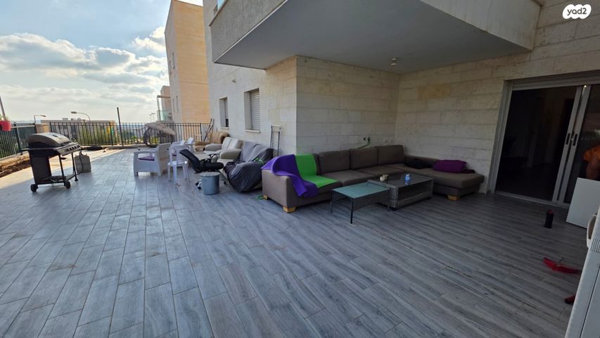 דירת גן, רמת הגולן 20, רובע ה', אריאל