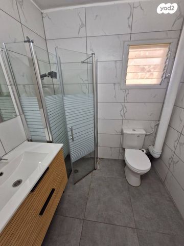 דירה, בן גוריון, טבריה