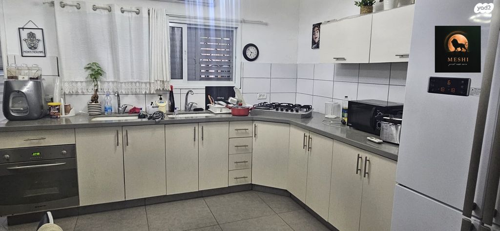 דו משפחתי, ז'בוטינסקי, טבריה