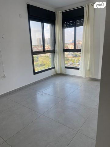 דירה, אור ים, אור עקיבא