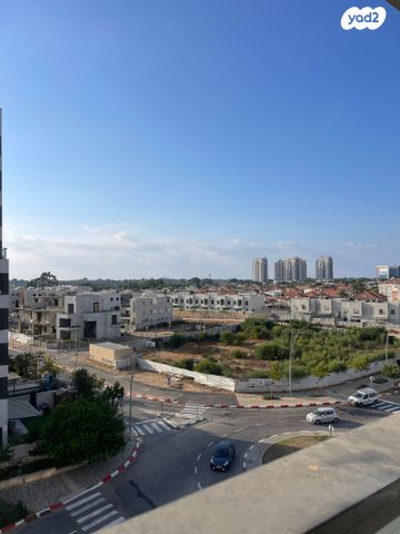 דירה, אור ים, אור עקיבא