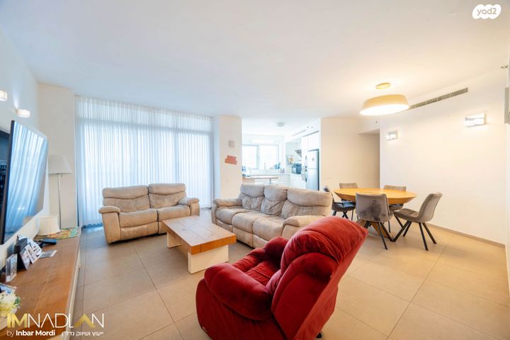 דירה, דגניה 8, נווה עוז, פתח תקווה