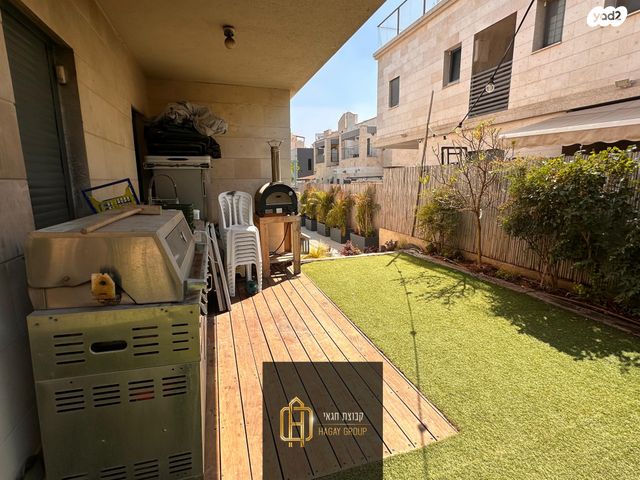 בית פרטי/ קוטג', ניסים אלוני, קרית האמנים, מצליח, רמלה