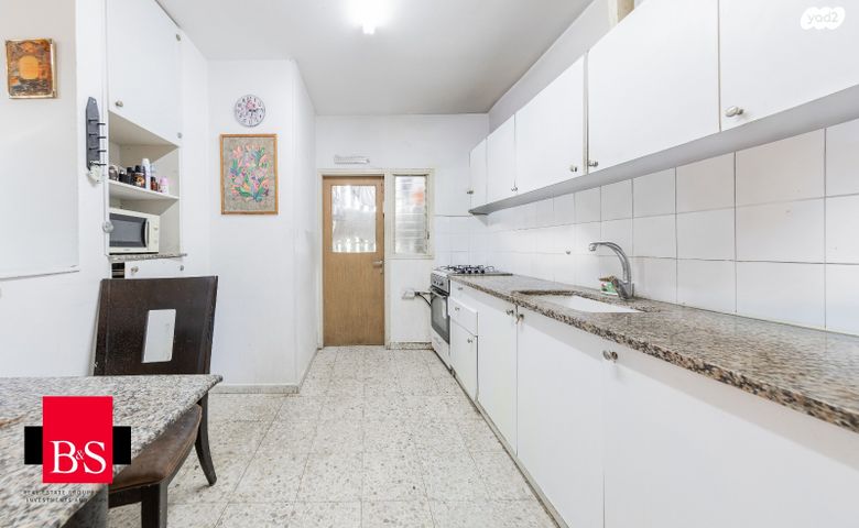 דירה, שדרות גולדה מאיר 21, קרית נורדאו, נתניה