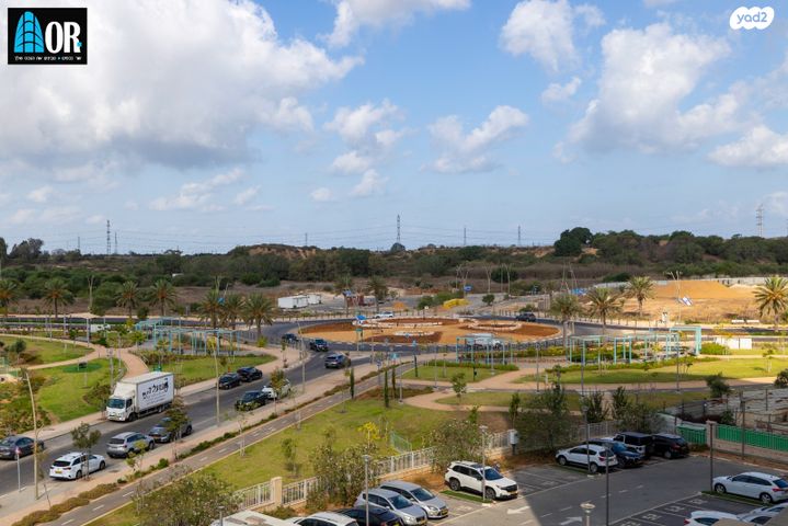 דירה, שדרות הרצל, נאות שמיר, יבנה