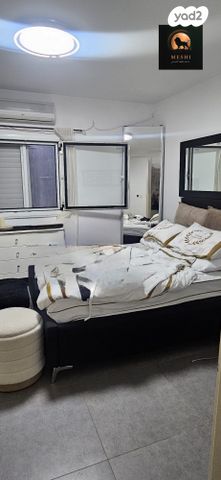 דו משפחתי, ז'בוטינסקי, טבריה