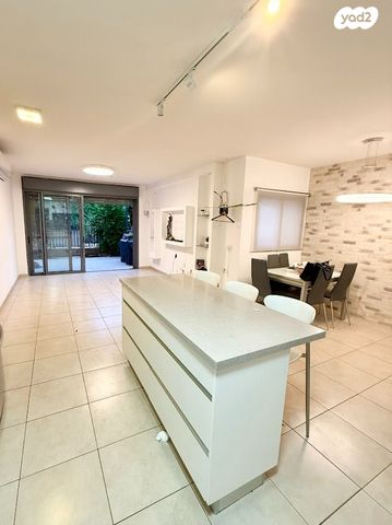 דירת גן, תור 4, כפר סבא הצעירה, כפר סבא