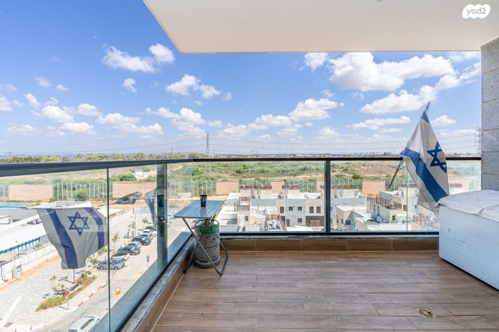 דירה, אור ים, אור עקיבא