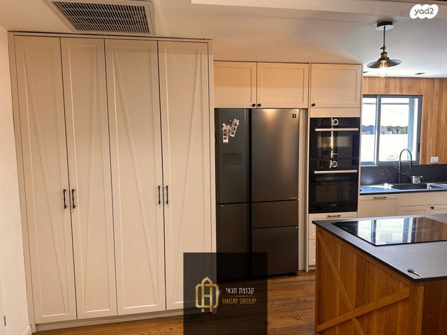 בית פרטי/ קוטג', ניסים אלוני, קרית האמנים, מצליח, רמלה