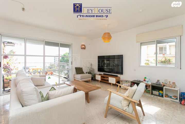 דירה, יקינטון, אחוזה, חיפה