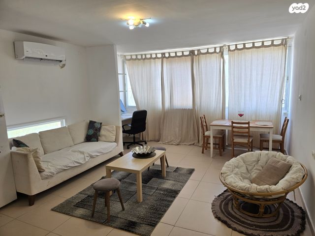 דירה, שכונה ד', באר שבע