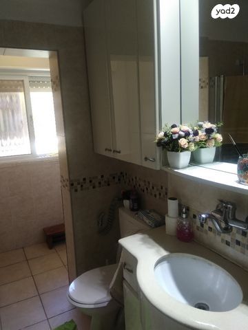 דירה, ההשכלה, גבעת נשר, נשר