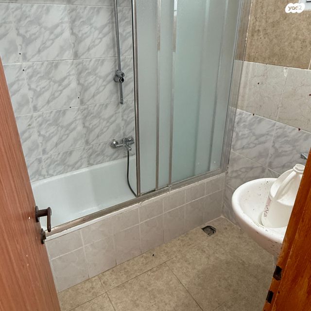 דירה, שיזף, חלמיש, ערד