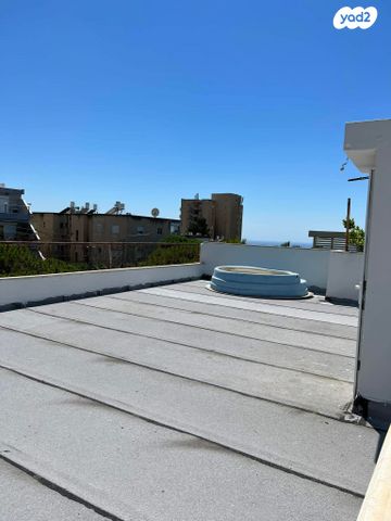 גג/ פנטהאוז, דרך הים, כרמל מערבי, חיפה