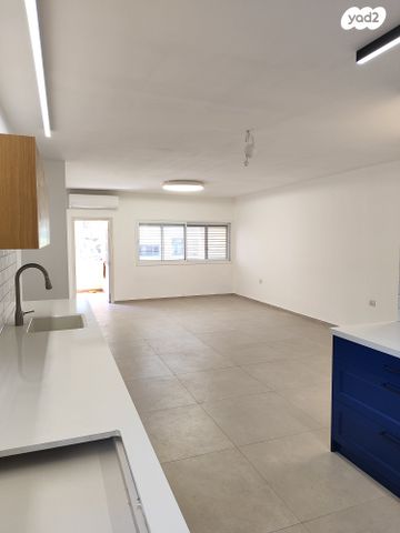 דירה, ארלוזורוב, פועלים א, כפר סבא